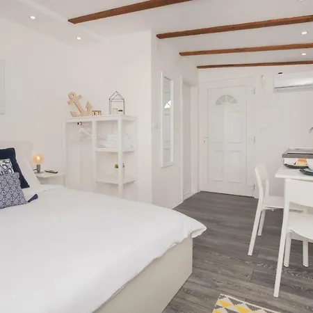 Apartment Skatula